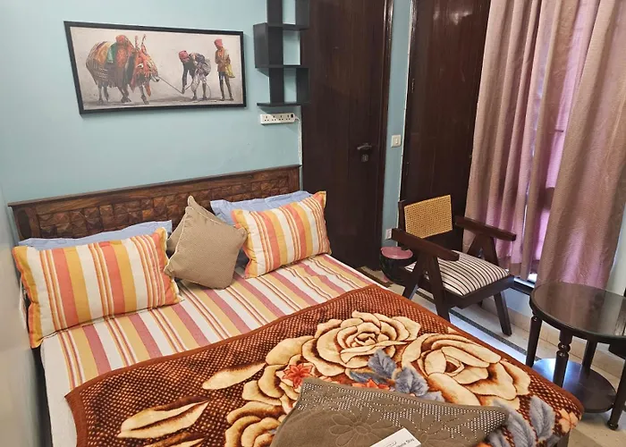 Sky Bloom Luxury Homestay